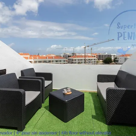 Supertubos דירה פניש